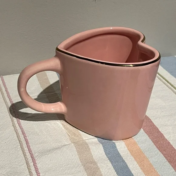 Heart-Shaped Threshold Pink Mug with Gold Rim - Picture 2 of 6